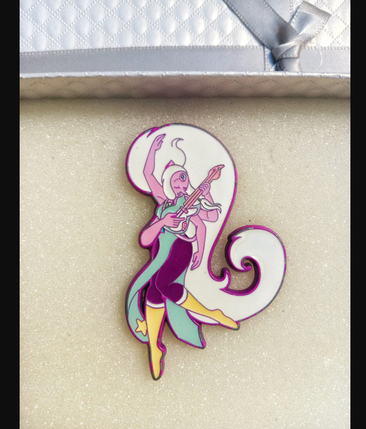 Pin Opal SU - B Grade (probably)